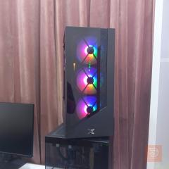 كمبيوتر مكتبي black للبيع في بغداد