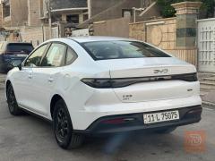 بي وايدي سيل فايف 2025 للبيع في بغداد