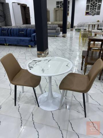 ميز طعام بورسلين 70×70 للبيع في واسط