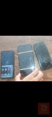 وجبة هواتف سامسونج A10s وفئات أخرى مستعمل للبيع في بابل