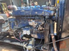 مولد شتاير 250 KVA مستعمل للبيع في الأنبار