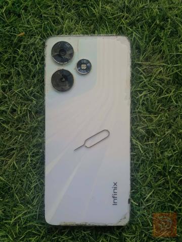 Infinix Hot 30 Pro ذاكرة 128 للبيع في بغداد