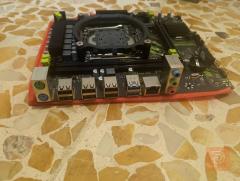 لوحة أم MACHINIST X99 PR9 للبيع في نينوى