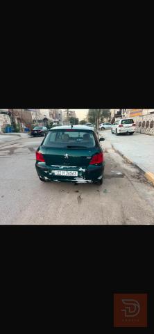 سيارة موديل ٢٠٠٥ جاهزة للبيع في بغداد