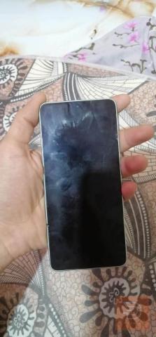 Poco f6 بذاكرة 512 جيجا مستعمل للبيع في البصرة