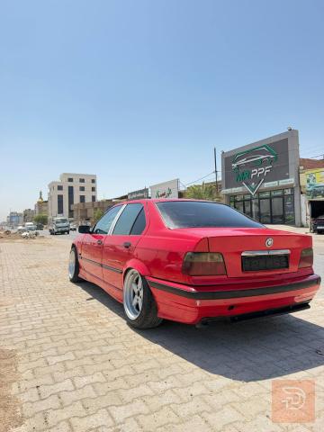 بي ام اي36 لون احمر 1995 للبيع في النجف الأشرف