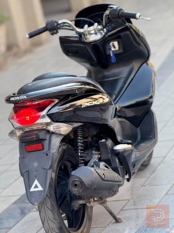 دراجة PCX الجيل الاول جديد للبيع في بغداد