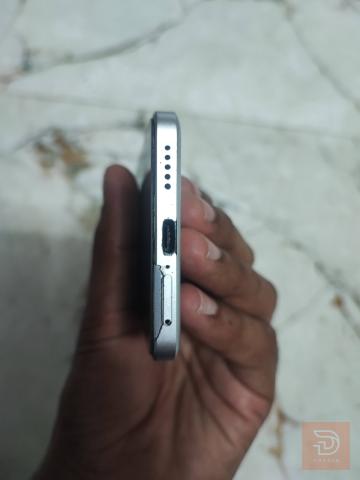 بوكو اكس 6برو فايف جي 512 غيغا مستعمل للبيع في نينوى