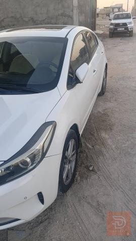 سيارة ٢٠١٨ فول مواصفات للبيع في البصرة