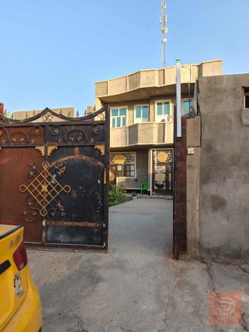 بيت مساحة 300 متر مستعمل للبيع في الأنبار