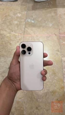 iPhone 16 pro max صحراوي للبيع في بغداد