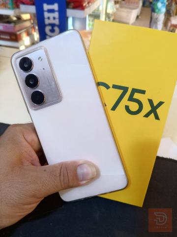ريلمي C75X جديد للبيع في بغداد
