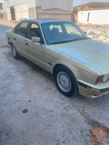 بي ام 520 موديل 90 للبيع في النجف الأشرف