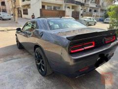 جيب جالينجر 2020 GT v6 للبيع في بغداد