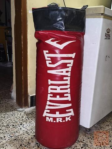 جيس ملاكمه اصلي للبيع في البصرة