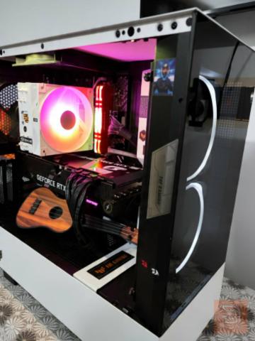حاسبة بمواصفات عالية RTX 3080 مستعمل للبيع في بغداد