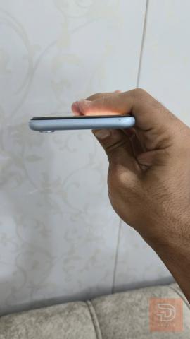 ايفون XR ذاكرة 64 مستعمل للبيع في بغداد