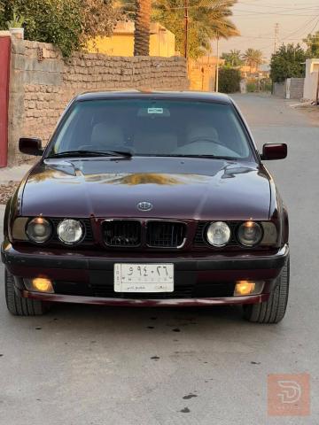 BMW 525 نظيفة ومصبوغة للجمالية 1991 للبيع في بغداد
