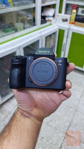 SONY a7lll + 17.28 F2.8 DXlll مستعمل للبيع في بابل