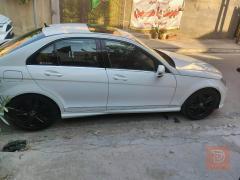 مرسيدس C300 2011 للبيع في بغداد