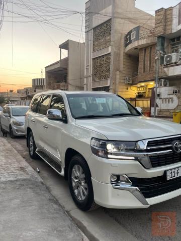 تويوتا لاند كروزر ٢٠١٦ مواصفات كاملة للبيع في بغداد