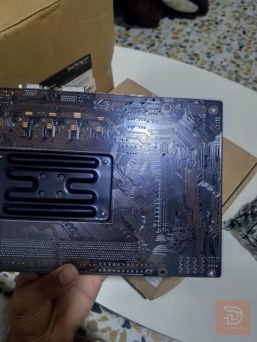لوحة أم AMD FM2 / FM2+ للبيع في نينوى