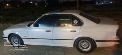 BMW 525 نظيفة ومسويلها إدامة كاملة 1991 للبيع في بغداد