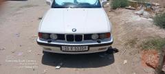 BMW 525 نظيفة ومسويلها إدامة كاملة 1991 للبيع في بغداد