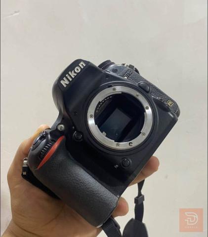 نيكون 750D مستعمل للبيع في نينوى