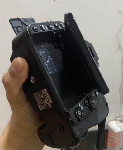 نيكون 750D مستعمل للبيع في نينوى