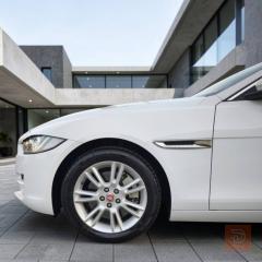 جاكوار XE 2019 نظيفة جدا للبيع في بغداد