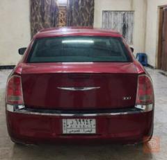 كرايسلر 300c ماروني 2011 للبيع في البصرة