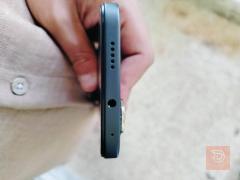 هاتف X7e لون اسود مستعمل للبيع في نينوى