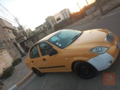 سيارة مصفره بدون ضربة وصبغ