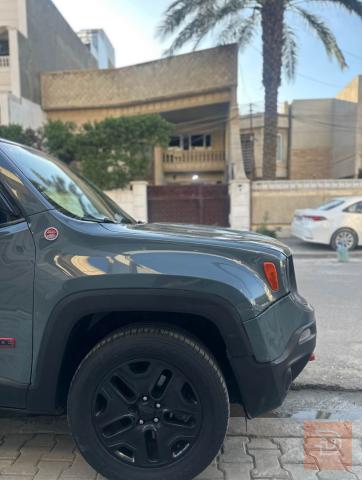 رينج روفر سبورت ترايل هوك 2018 للبيع في بغداد