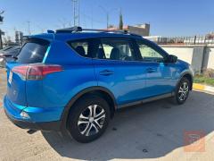 Toyota RAV4 LE 2018 للبيع في السليمانية