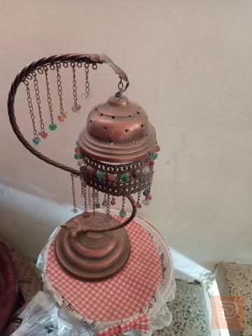 تبل نحاس مصري مزين بالخرز للبيع في بغداد