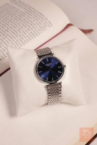 ساعة LONGINES رجالي فضي وأزرق فضي × أزرق للبيع في بغداد