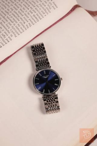 ساعة LONGINES رجالي فضي وأزرق فضي × أزرق للبيع في بغداد