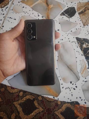 Realme Q3 Pro ذاكرة 128 مستعمل للبيع في نينوى