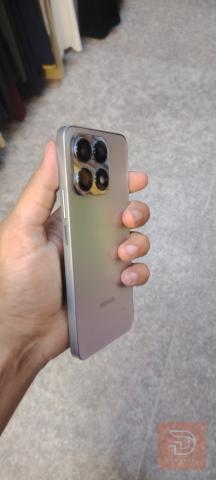 هونر x8a للبيع في بغداد