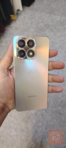 هونر x8a للبيع في بغداد