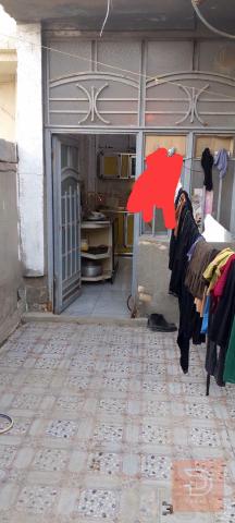 مشتمل مساحة 100 متر نظيف للبيع في واسط