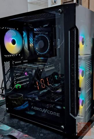 كيس كيمنك بمواصفات RTX 3060 black للبيع في نينوى