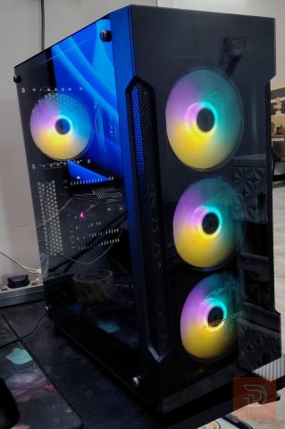 كيس كيمنك بمواصفات RTX 3060 black للبيع في نينوى