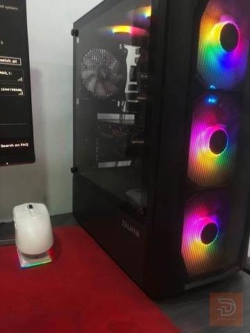 كمبيوتر PC بمواصفات I7-7700 و Rx 5700xt