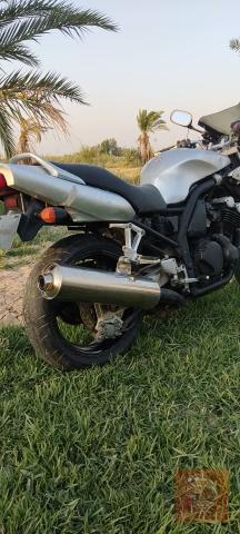 ياماها FZS600 فايزر 2002 للبيع في ذي قار