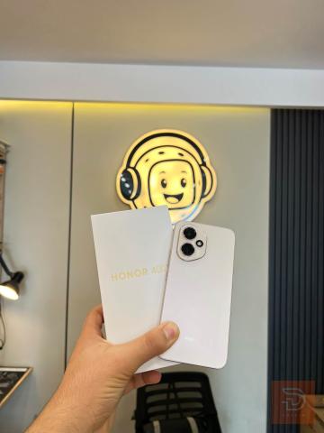HONOR 400 5G أصفر للبيع في نينوى