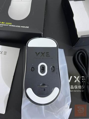 ماوس VXE R1 SE جديد للبيع في بغداد