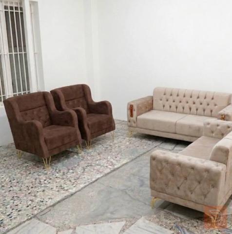 تخم قنفات وكراسي نظيف مستعمل للبيع في بغداد